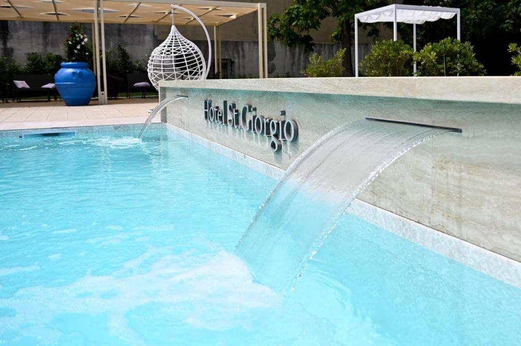 Hotel St. Giorgio Кастел Сан Джорджо Екстериор снимка